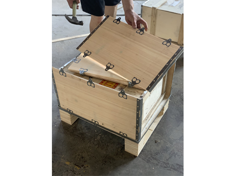 出(chū)口鋼帶箱