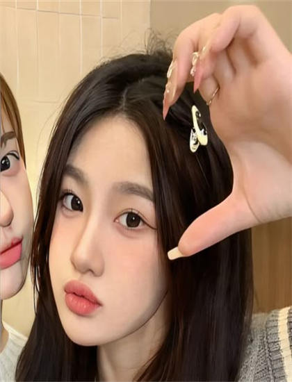 【深度分析】从艺术角度分析二十四小时 第三季的表演艺术与角色塑造 带你看懂电影背后的深层含义